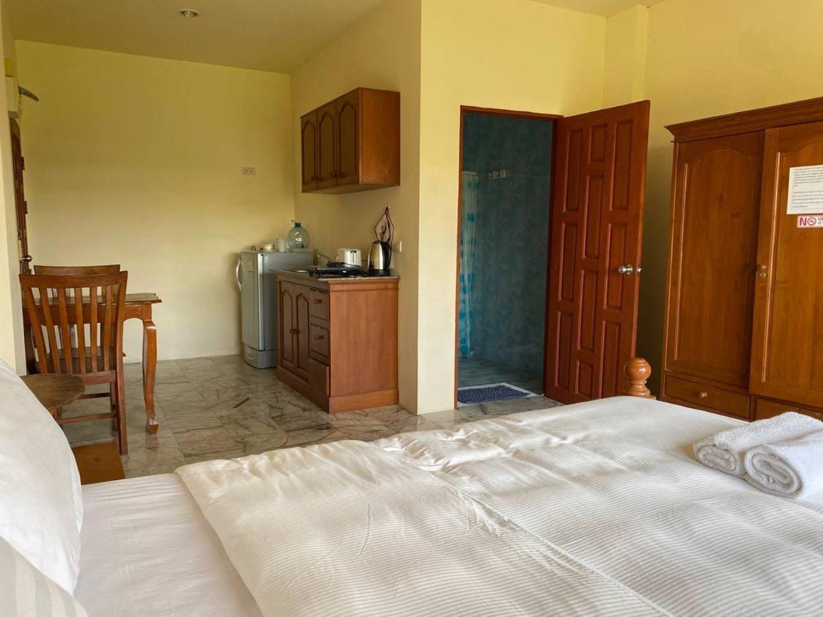 Orange Jomtien Hotell Eksteriør bilde