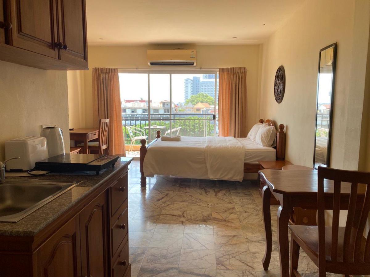 Orange Jomtien Hotell Eksteriør bilde